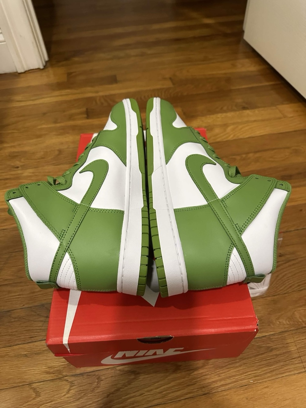 *Slightly Used* Nike Dunk High Men White Green (DV0829-101) Size 12 - Picture 6 of 11
